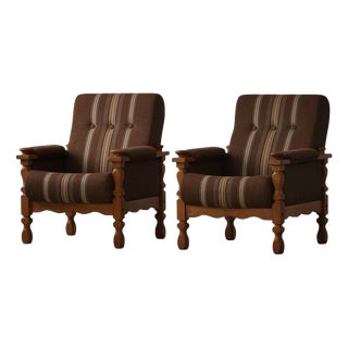 Danish Modern Lounge Chairs in Oak and Wool by Henning Kjærnulf, 1960s, Set of 2 For Sale