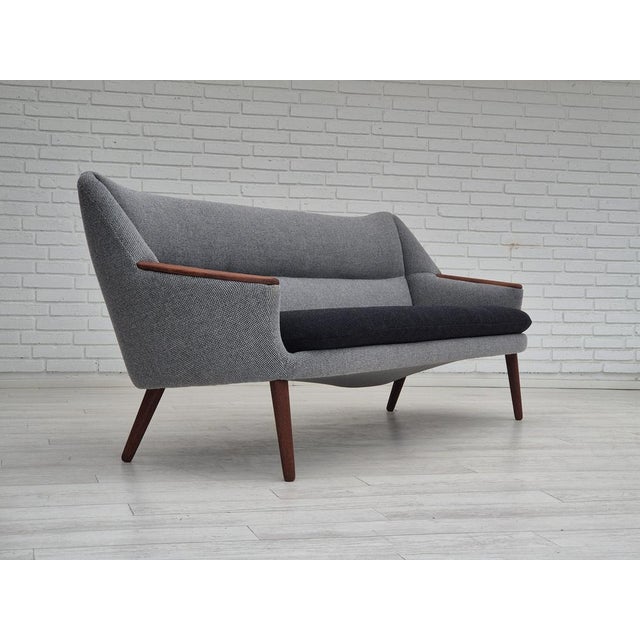 Mid-Century Modern Danish Model 58 Sofa in Wool and Teak by Kurt Østervig, 1960s For Sale - Image 3 of 18
