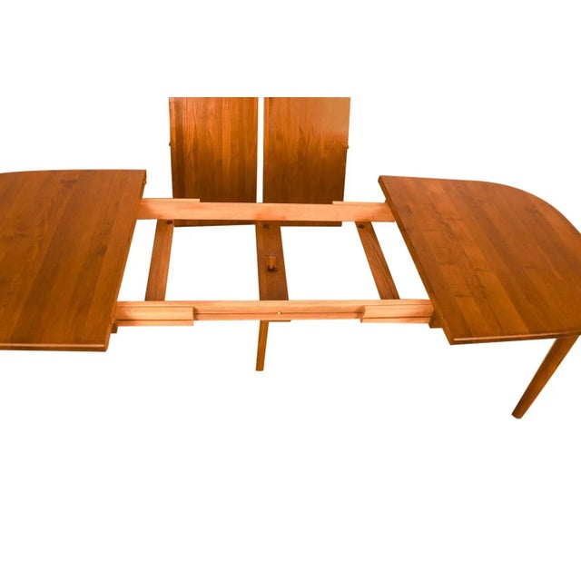 Mid-Century Modern 1970s Danish Teak Rounded Corners Extendable Rectangle Dining Table For Sale - Image 3 of 10