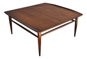 1970s Walnut Mid-Century Bassett Coffee Table