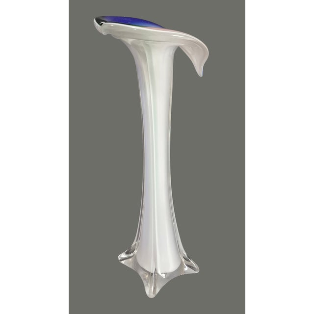 Vintage Hand Blown Art Glass Blue Green & White Jack-in-the-Pulpit Bud Vase 11'' For Sale - Image 4 of 8