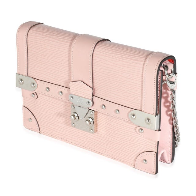 Item #: 144113 Interior Material: Leather MSRP: 3,050 Features Interior: Six Card Slots, One Slip Pocket and One Zip...