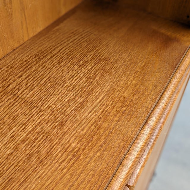 Late-20th-Century Oak Bookcase With Adjustable Shelves For Sale - Image 14 of 15