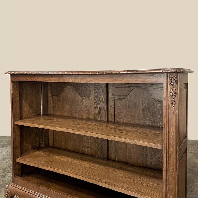 Vintage Louis XIV Style Counter ~ Bar For Sale In Dallas - Image 6 of 12