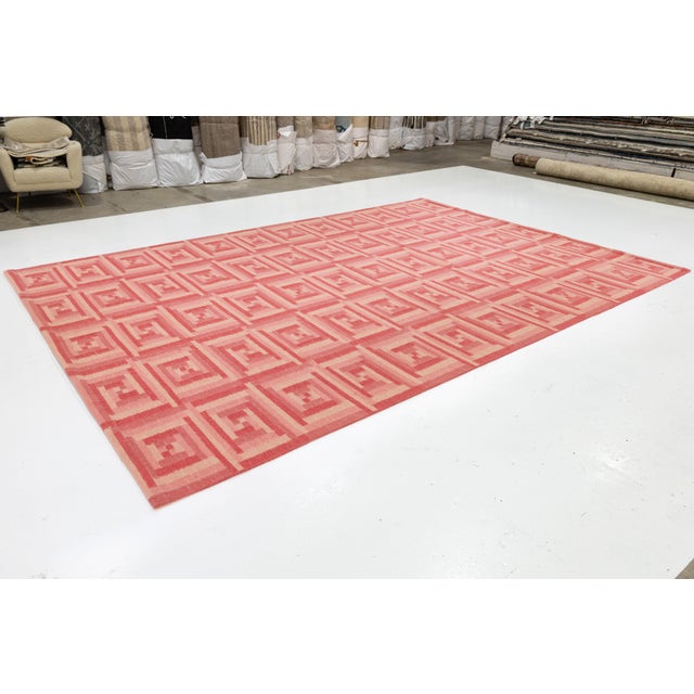 Mid-Century Modern 10 X 14 Contemporary Scandinavian Style Wool Rug in Pink With Geometric Pattern For Sale - Image 3 of 11
