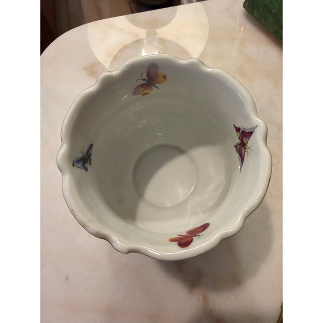 Mid 20th Century Ardalt Japan Hand-Painted Porcelain Cachepot Jardinière With Butterflies & Strawberries, Pattern 7083 For Sale - Image 9 of 10