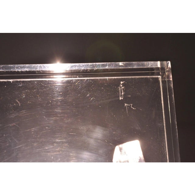 Vintage Mid Century Modern Clear Lucite & Black Acrylic Lighted Pedestal Stand For Sale - Image 9 of 18