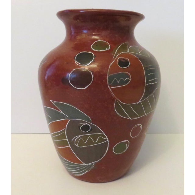 Folk Art Etched Nicaragua Central America Hand-Made Pottery Vase W/ Fish Decoration Vintage For Sale - Image 3 of 6