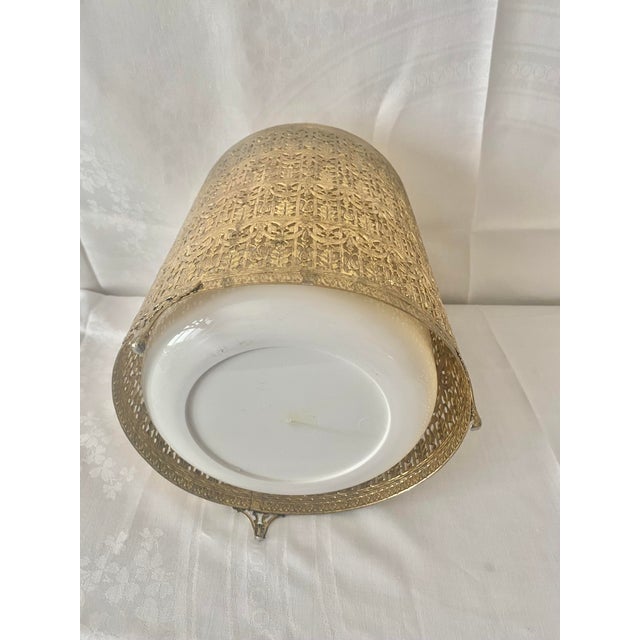Mid-Century Modern Vintage Hollywood Regency Gold Tone French Drape Filigree Wastebasket Ormolu Pierced Metal For Sale - Image 3 of 15
