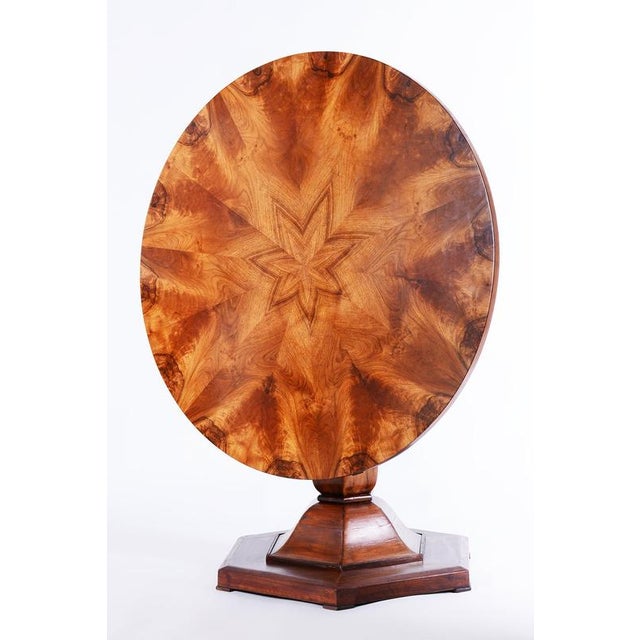 Biedermeier Dining Table in Walnut, Czechia, 1830s For Sale - Image 3 of 18