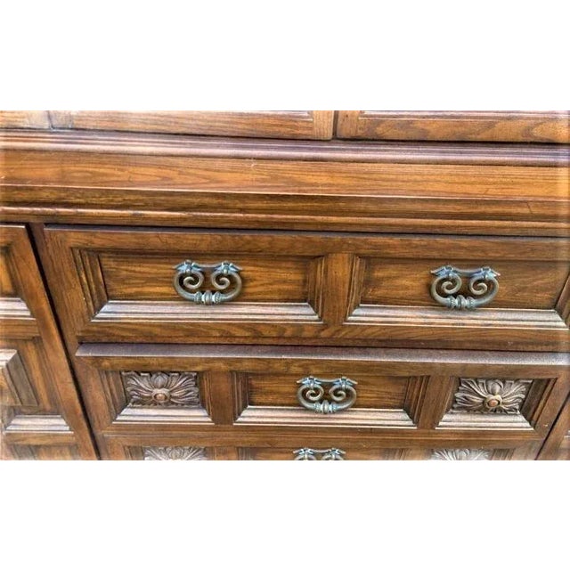 Vintage Breakfront Holman Manufacturing Large Spanish Revival Oak Standing China Cabinet - 1960s For Sale - Image 4 of 9
