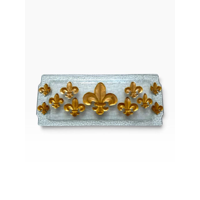 Mid 20th Century Vintage Textured Glass Tray With Raised Gold Fleur-De-Lis Motif For Sale - Image 5 of 5