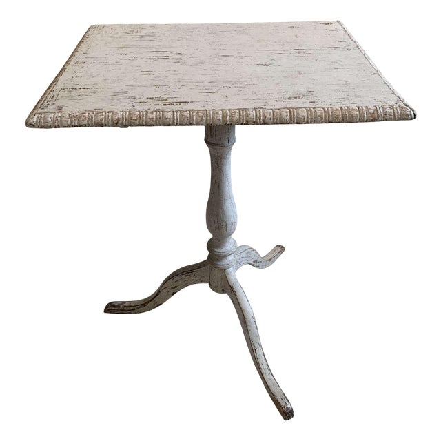 Swedish Painted Tilt Top Table on Tripod Base, Early 19th Century For Sale