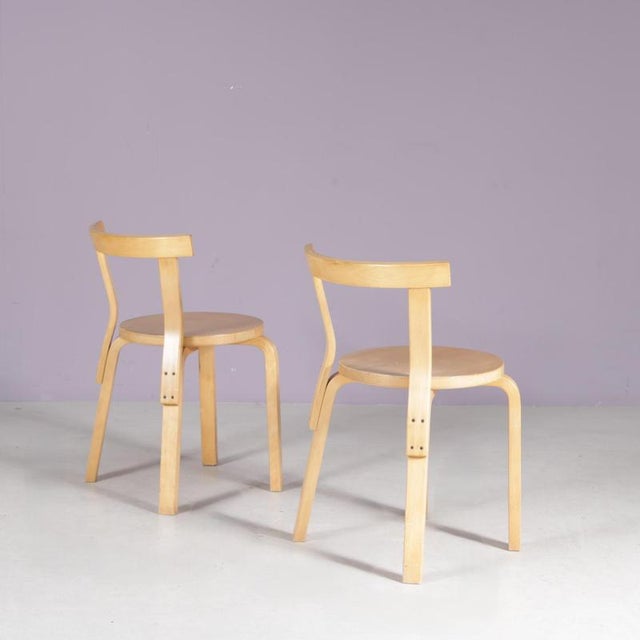 Mid-Century Modern Pine Wood Model 68 Chairs from Alvar Aalto, 1950s, Set of 2 For Sale - Image 3 of 8
