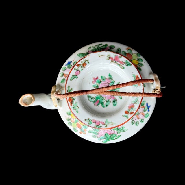 Antique Chinese Famille Rose Porcelain Teapot – Mid-Qing Dynasty, Hand-Painted Floral & Butterfly Motifs With Original Lid For Sale In San Diego - Image 6 of 7