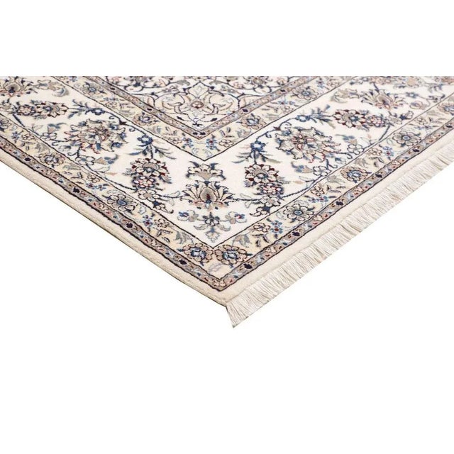 Nain Oriental Rug in Wool For Sale - Image 5 of 11