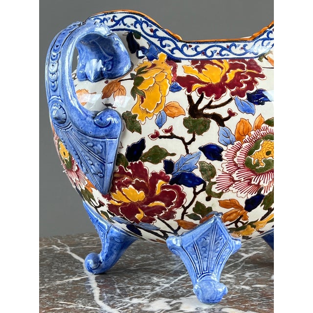 Blue 20th Century Earthenware Cachepot Decorated with Peonies from Gien For Sale - Image 8 of 10