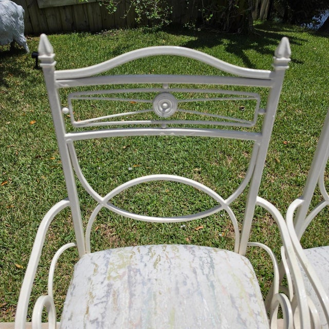 Set of 4 Vintage Coastal Palm Beach Regency Metal Barstools. For Sale - Image 9 of 18