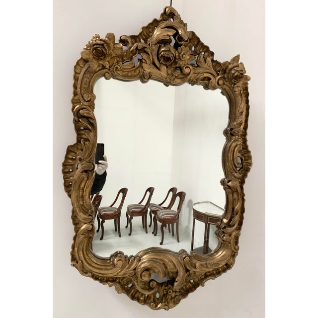 Louis XV Style Mirror in Carved and Gilded Wood, 1700s For Sale - Image 5 of 15