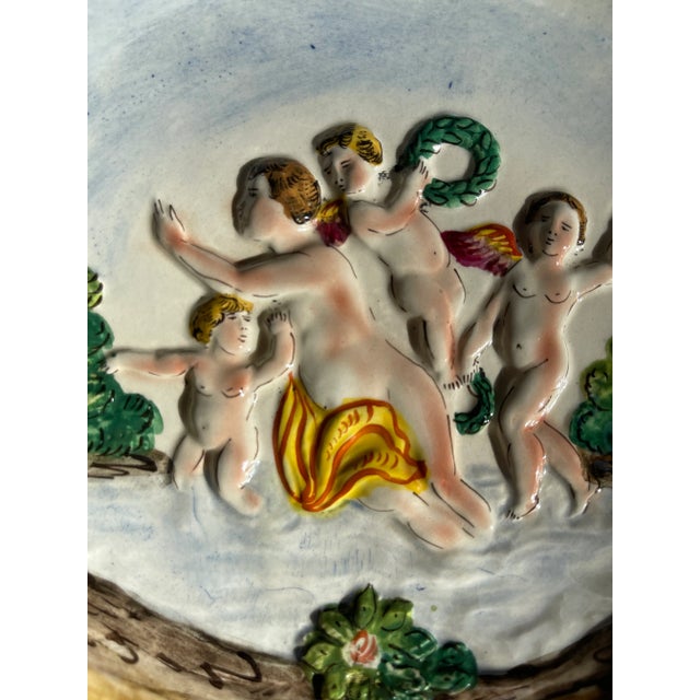 Set of 2 Capodimonte Italy Cherub Story Plates, Late 18th Century For Sale - Image 10 of 11