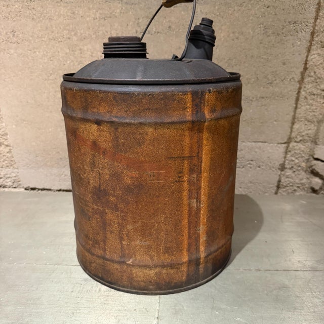 Vintage Phillips 66 5-Gallon Metal Gas or Oil Container Industrial Mid-Century For Sale - Image 11 of 11