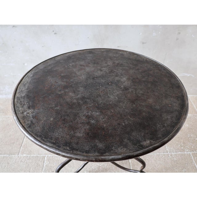 19th Century French Cast Iron Bistro Table with Claw Feet from Arras, 1890s For Sale - Image 4 of 11