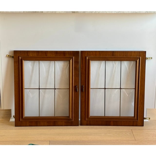 1970s Vintage 70s Pair of Walnut and Convex Leaded Clear Glass Cabinet Doors For Sale - Image 5 of 18