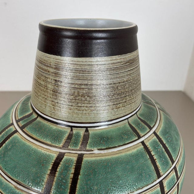 Black Large Ceramic Pottery Floor Vase from Marzi and Remy, Germany, 1960s For Sale - Image 8 of 17