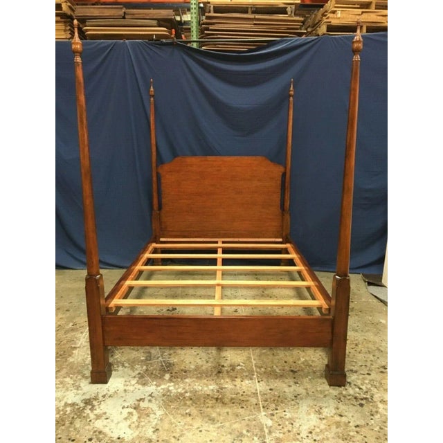 English Leighton Hall Queen Size Mahogany Pencil Post Bed - Showroom Sample For Sale - Image 3 of 7