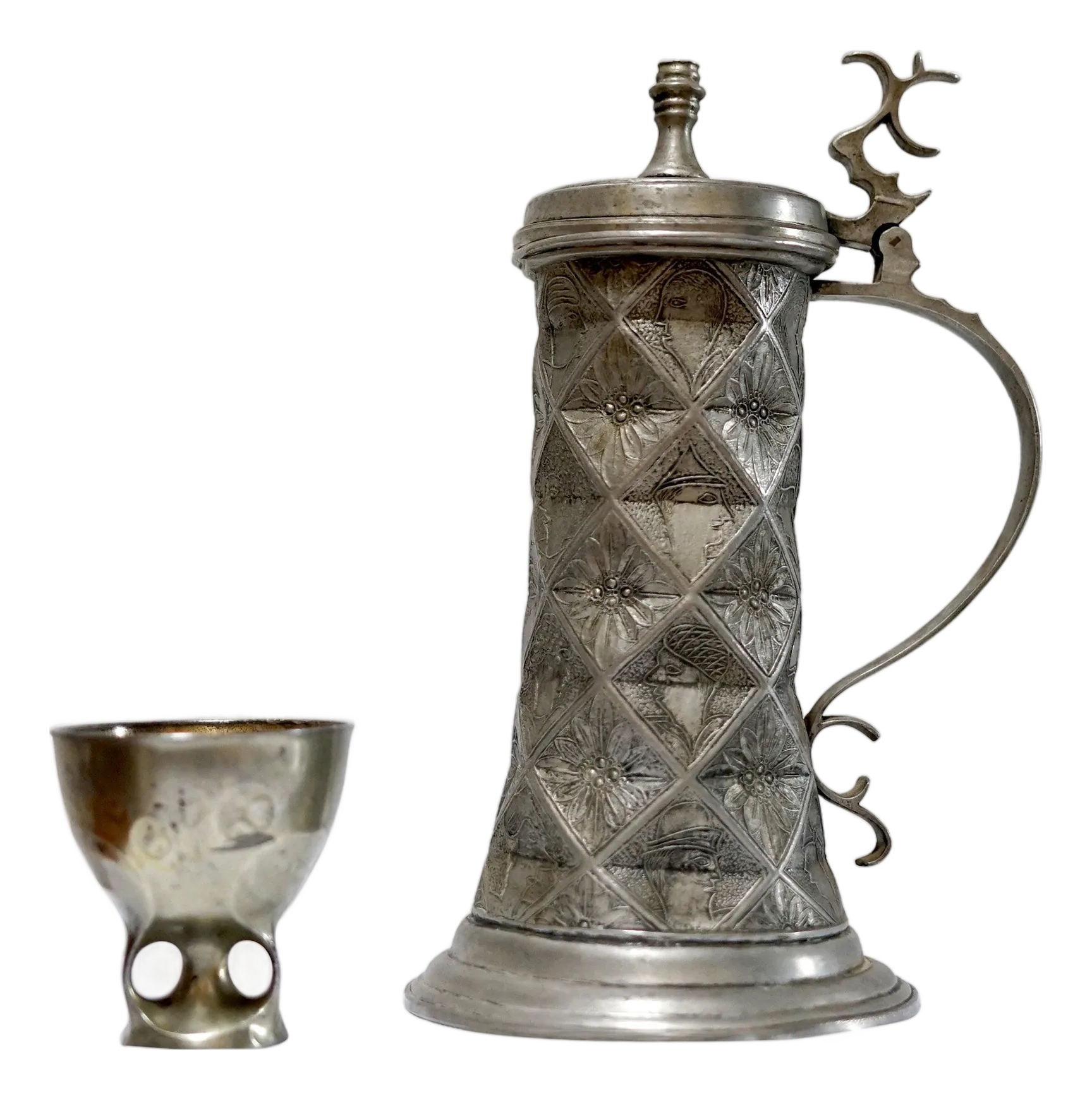 Kayser Zinn, Fein Zinn Late 19th Century Pewter Tankard and Cup- 2