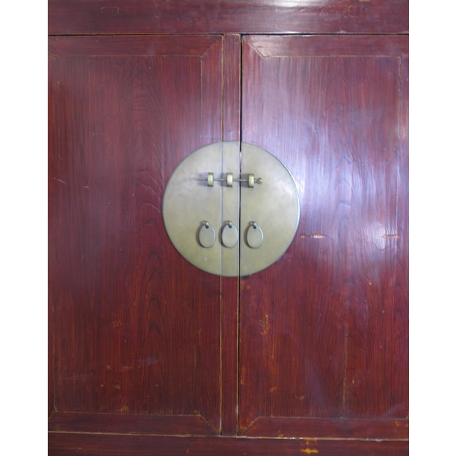 1900s Chinese Wedding Cabinet For Sale - Image 4 of 8