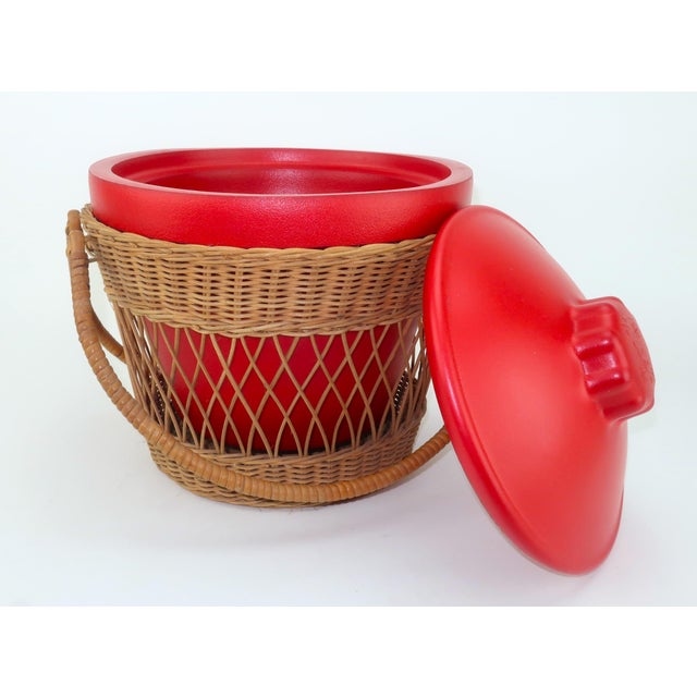 b.f. Goodrich N'icer Red Ice Bucket With Wicker Basket Carrier, 1950's For Sale In Atlanta - Image 6 of 13