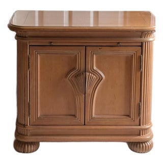 Vintage Mid Century Modern Night Stand W/ Pull Out Tray For Sale