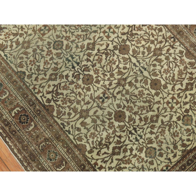 Early 20th Century Taupe Turkish Rug, 3'10'' X 5'7'' For Sale In New York - Image 6 of 9