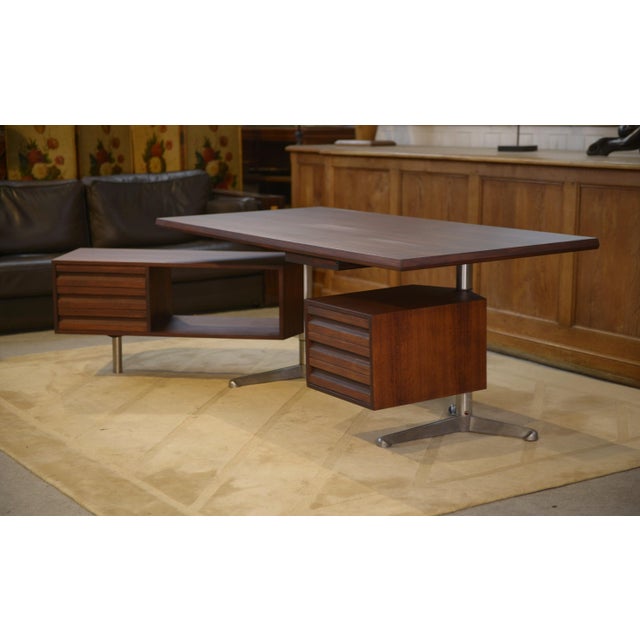 Modèle T95 Desk by Osvaldo Borsani for Tecno, 1960s For Sale - Image 16 of 17