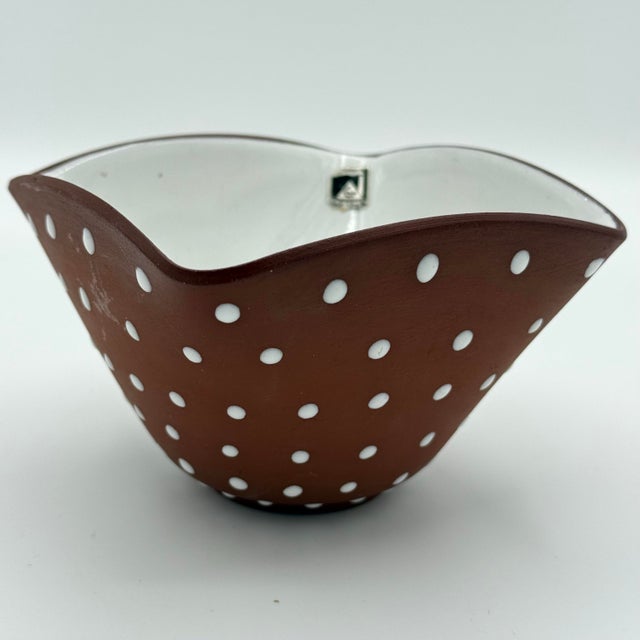 Mid-Century Graveren Norway Sculptural Brown & White Pottery Bowl For Sale In Richmond - Image 6 of 6