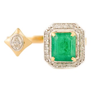 18k Gold Open Diamond Emerald Bypass Ring Size 7 For Sale