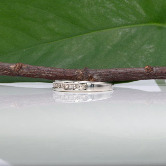 Diamond Estate Band in Solid 10k Gold - Timeless Everyday, Size 7 For Sale In Columbus - Image 6 of 9