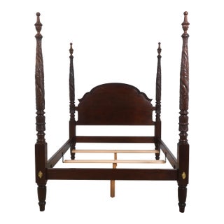 Stickley Colonial Williamsburg Carved Mahogany Queen Poster Bed For Sale