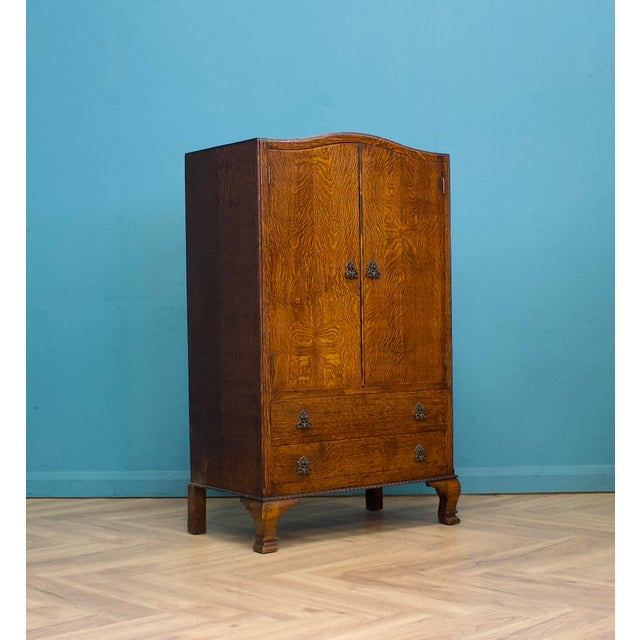 Art Deco Oak Linen Cabinet, 1930s For Sale - Image 3 of 11