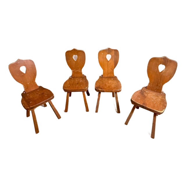 Set of 4 Vintage Alpine Bavarian Heart-Cutout Plank Chairs (Brettstuhl) For Sale
