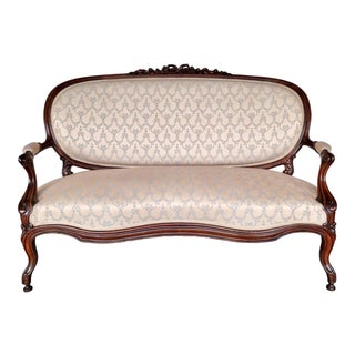 Victorian Hand Carved Walnut Bench or Settee, 19c For Sale