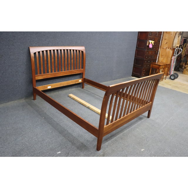 Ethan Allen Ethan Allen American Impressions Spindle Bed/Double For Sale - Image 4 of 14