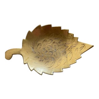 Vintage Midcentury Etched Brass Leaf Trinket Dish For Sale