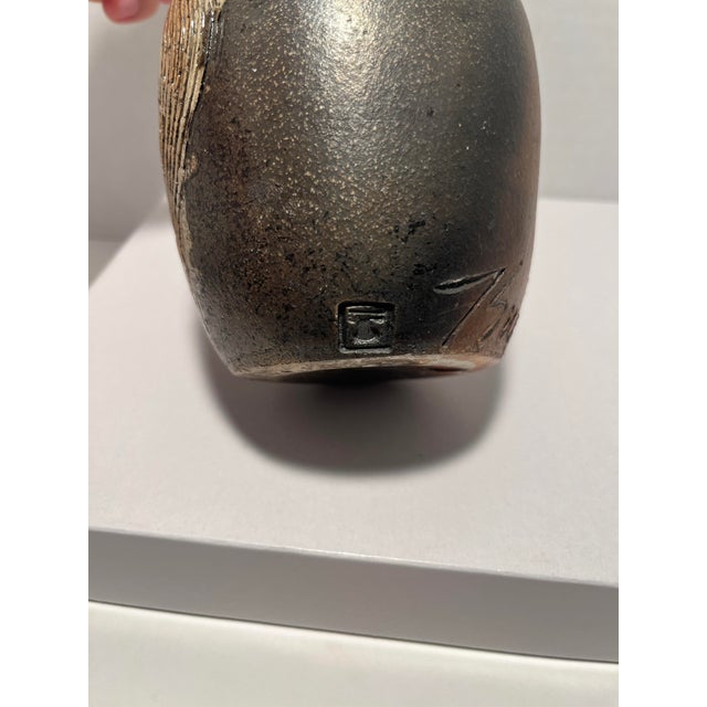 Mid-Century Modern Tom Smith Studio Pottery Raku Vase For Sale In Los Angeles - Image 6 of 10