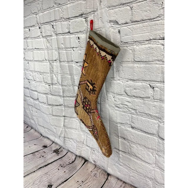 Handmade Vintage from the 1960s Materials: wool, cotton Sustainable features: upcycled. Items may include additional...