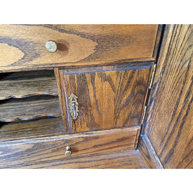 Late 20th Century Oak Rolltop Desk (Oak Crest) With Oak Chair For Sale In Baltimore - Image 6 of 18
