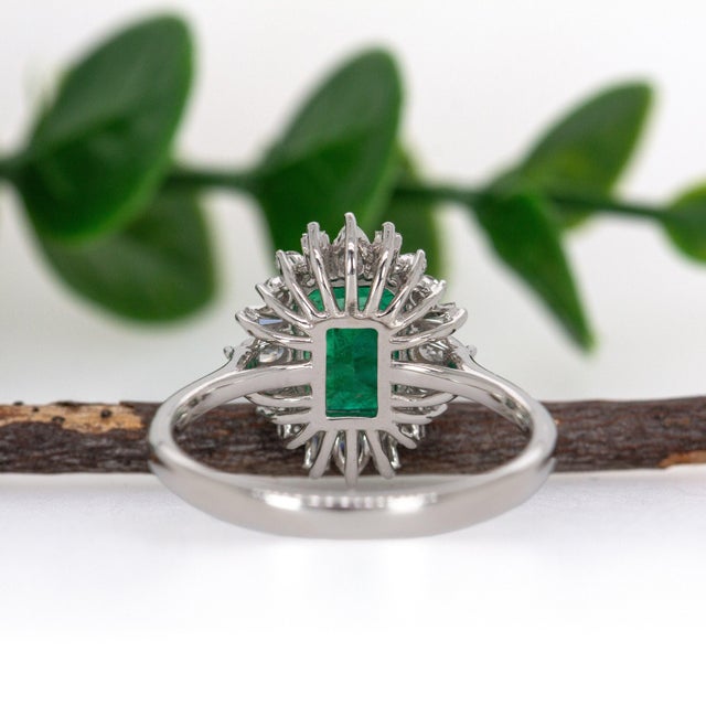 2020s 1.6Ct Zambian Emerald & Diamond Ring in Solid 14k Gold, Emerald Cut 8x6mm, Size 6.75 For Sale - Image 5 of 7