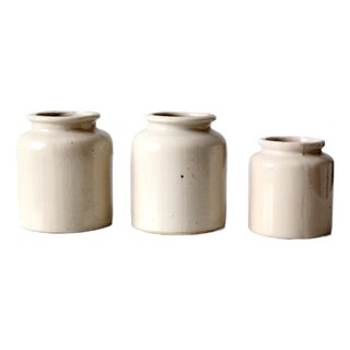 Antique Early 20th Century Cream Stoneware Crocks, Set of 3 For Sale