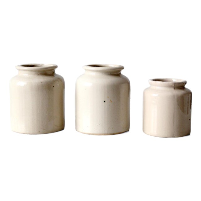 Antique Early 20th Century Cream Stoneware Crocks, Set of 3 For Sale